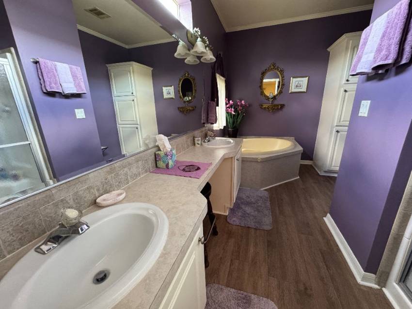 1603 Champion Drive a Lakeland, FL Mobile or Manufactured Home for Sale